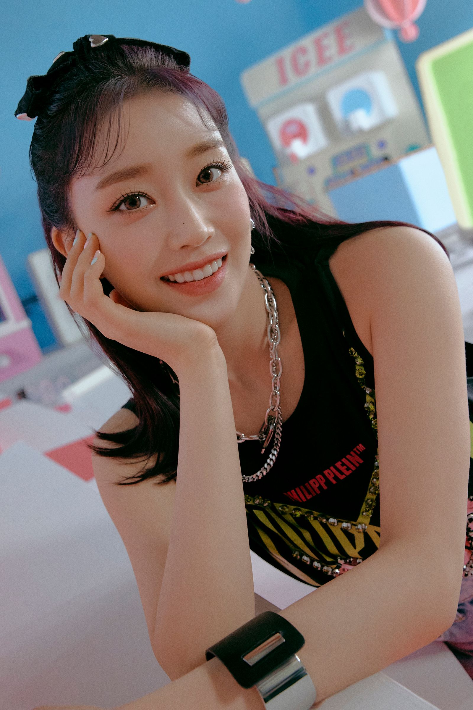 STAYC [STAYDOM] CONCEPT PHOTOS | K-PopMag